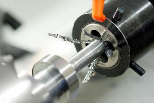 法士威高強度螺絲的生產工藝你知道嗎？